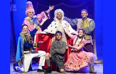 בגדי המלך החדשים | ת. השעה הישראלי