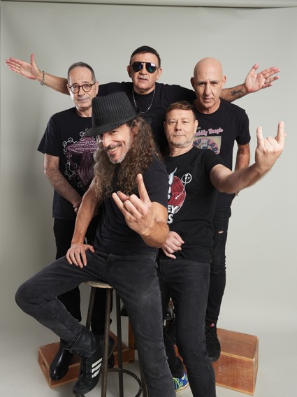 חמישי בפארק – אתניקס