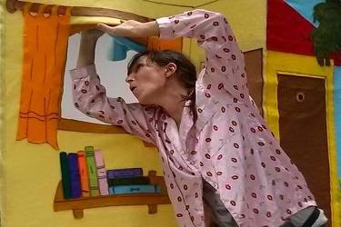 שעת סיפור: "קרנף ורוד גדול" – תיאטרון סיפורים בחן